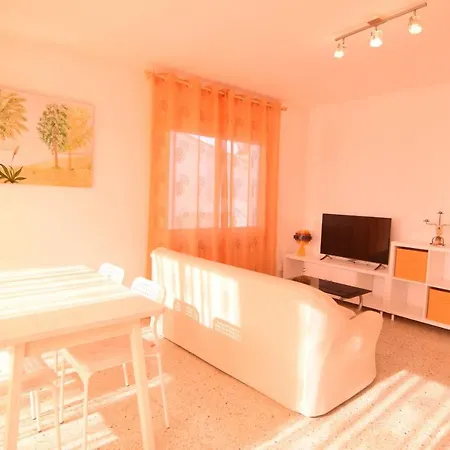 Homehoidaysrentals Millet Pineda de Mar